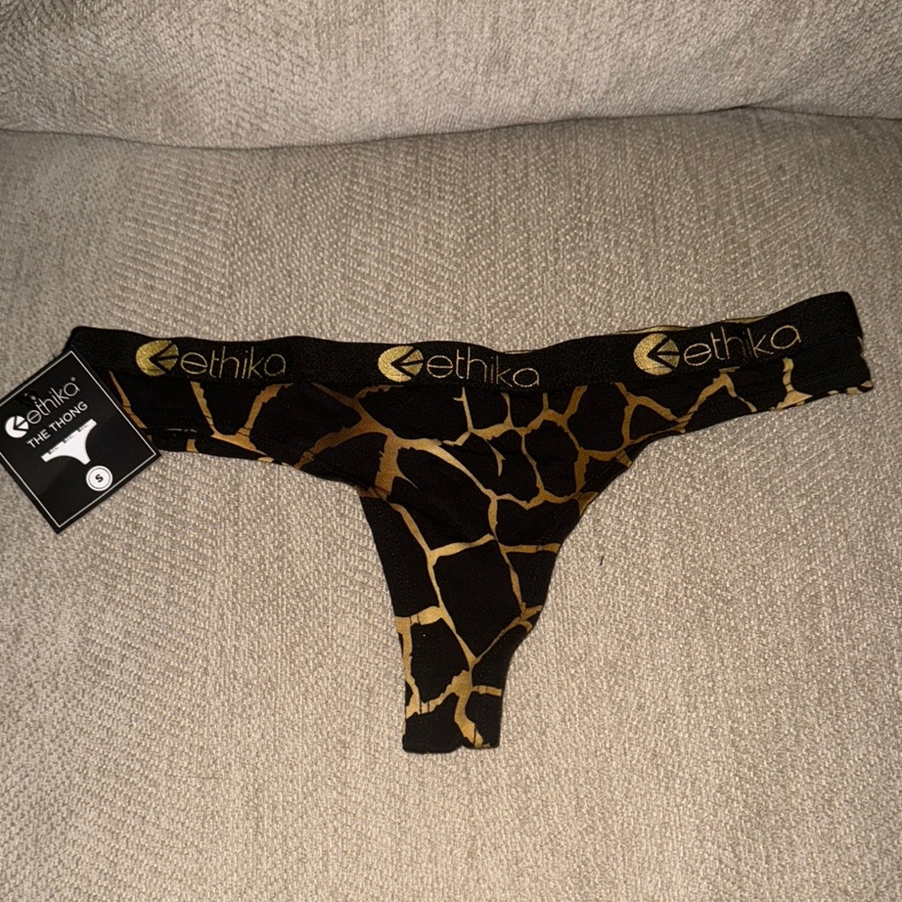 Ethika Giraffe Print Thong